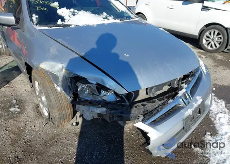 2007 Honda Accord 2.4 Se from USA, damaged, VIN JHMCM56317C020085